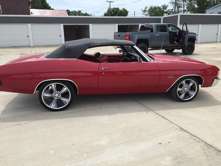 Used 1971 Chevrolet Chevelle CONVERTIBLE WITH NEW INTERIOR AND PAINT- FRESH 427 V8 / AUTO- | Mundelein, IL
