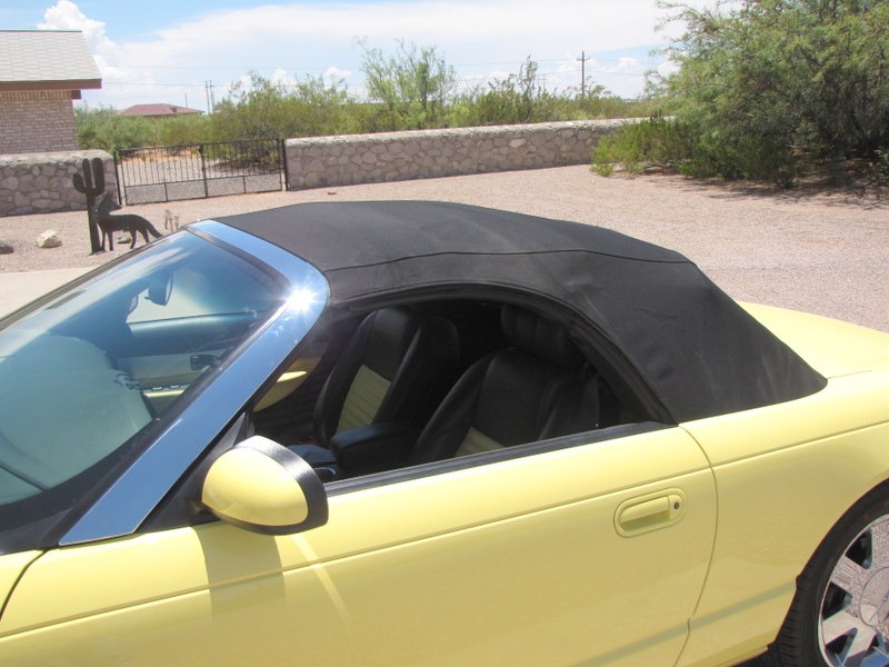 Used 2002 Ford Thunderbird 3.9 L  V8/ AUTOMATIC CONVERTIBLE/HARDTOP-MODERN CLASSIC- | Mundelein, IL