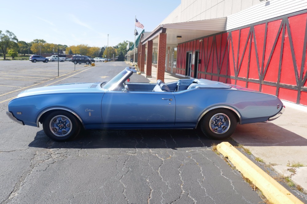 Used 1969 Oldsmobile Cutlass -NEW PAINT CONVERTIBLE FUN-VERY RELIABLE- SEE VIDEO | Mundelein, IL