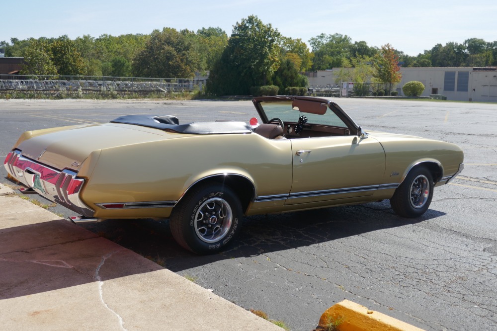 Used 1970 Oldsmobile Cutlass -ORIGINAL CONDITION LOW MILES RELIABLE-WORKING AC-SOLID- SEE VIDEO | Mundelein, IL