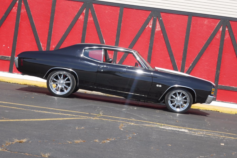 Used 1971 Chevrolet Chevelle -SS454-RESTORED IN 2016-PRO TOURING LOOK-SEE VIDEO | Mundelein, IL