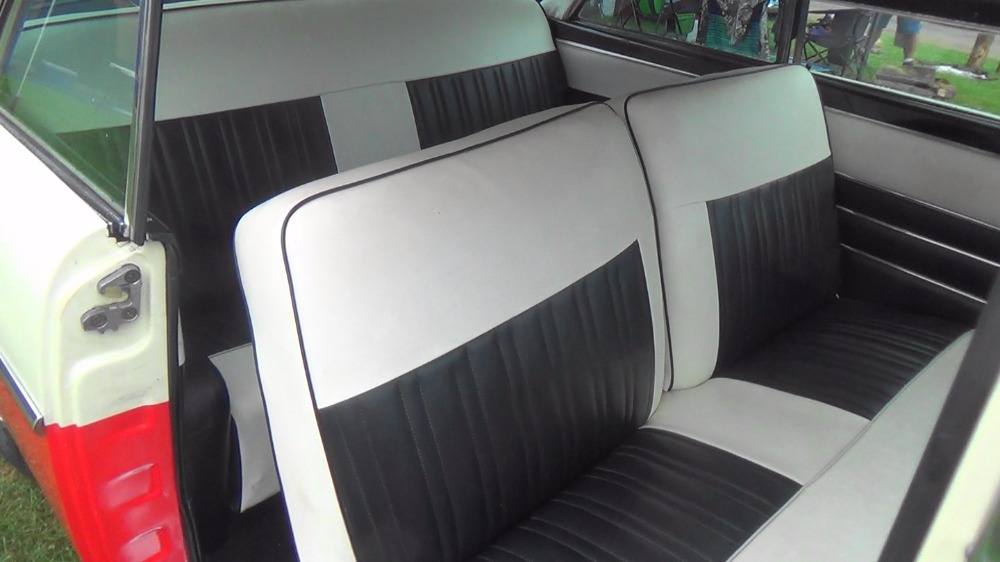 Used 1955 Ford Victoria -RESTORED 2-DOOR HARDTOP WITH NEW 302 V8 / 4-SPEED- HURST SHIFT- | Mundelein, IL