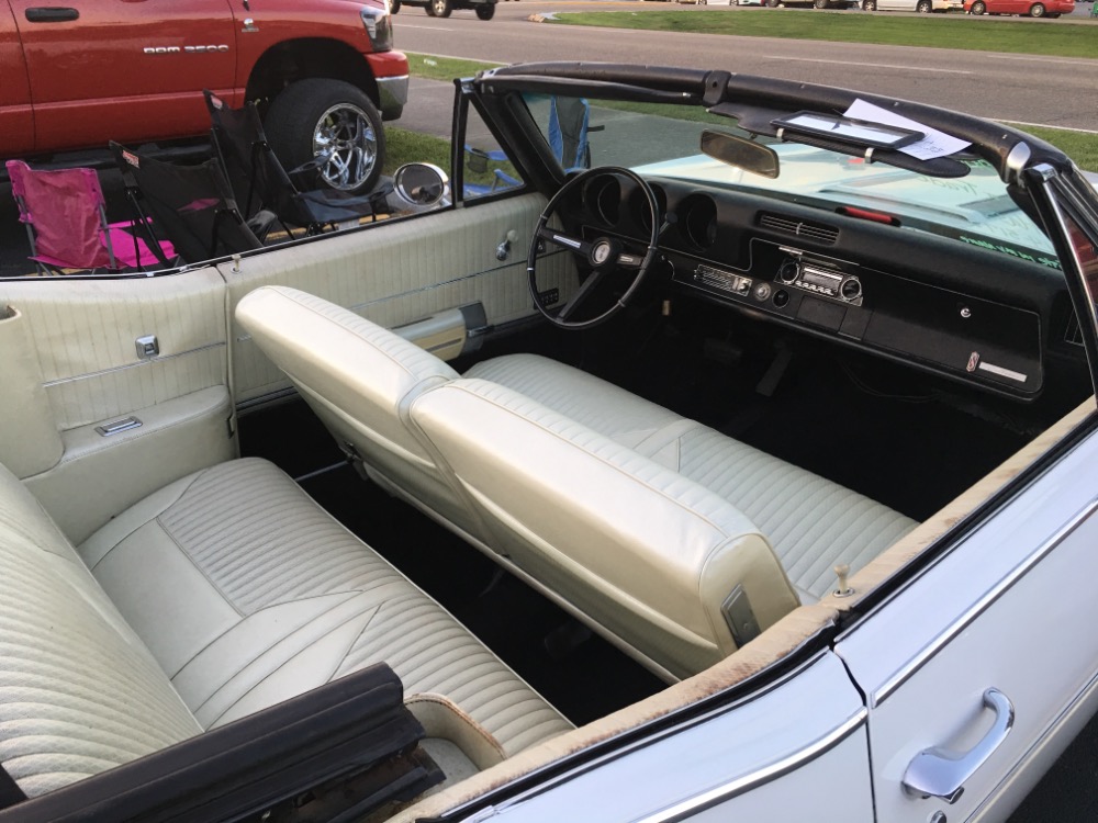 Used 1968 Oldsmobile Cutlass -FUN CONVERTIBLE-RELIABLE CLASSIC-FREE DELIVERY- | Mundelein, IL