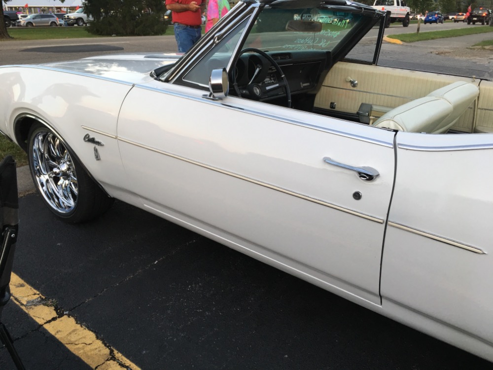 Used 1968 Oldsmobile Cutlass -FUN CONVERTIBLE-RELIABLE CLASSIC-FREE DELIVERY- | Mundelein, IL