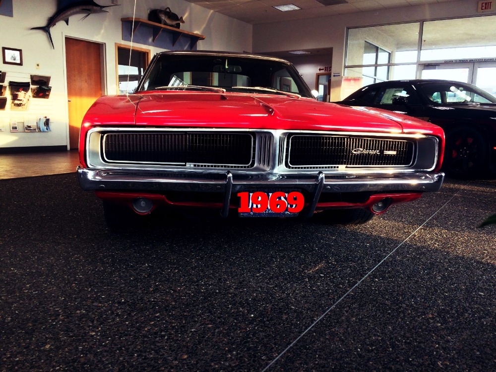 Used 1969 Dodge Charger -RUST FREE BIG BLOCK WITH RARE 4 SPEED-FROM COLORADO-NICE CONDITION- | Mundelein, IL