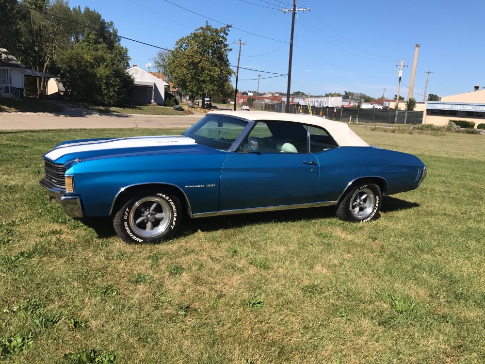 Used 1972 Chevrolet Chevelle -SUMMER FUN CONVERTIBLE-NEWER PAINT-GREAT COLOR COMBO-ENJOY- | Mundelein, IL