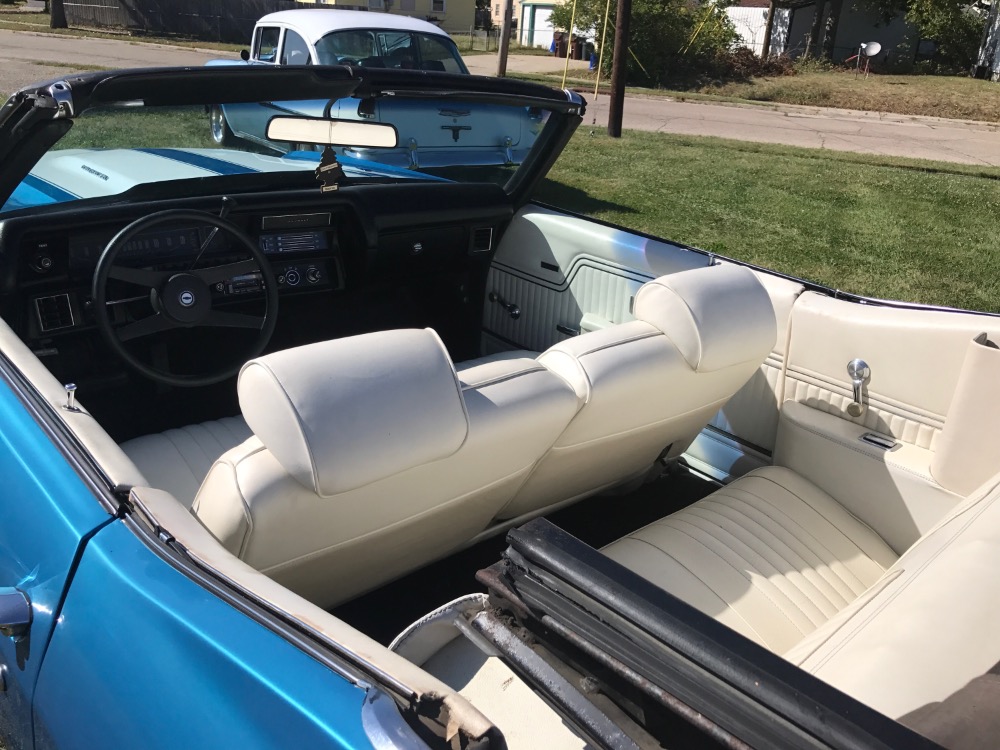Used 1972 Chevrolet Chevelle -SUMMER FUN CONVERTIBLE-NEWER PAINT-GREAT COLOR COMBO-ENJOY- | Mundelein, IL