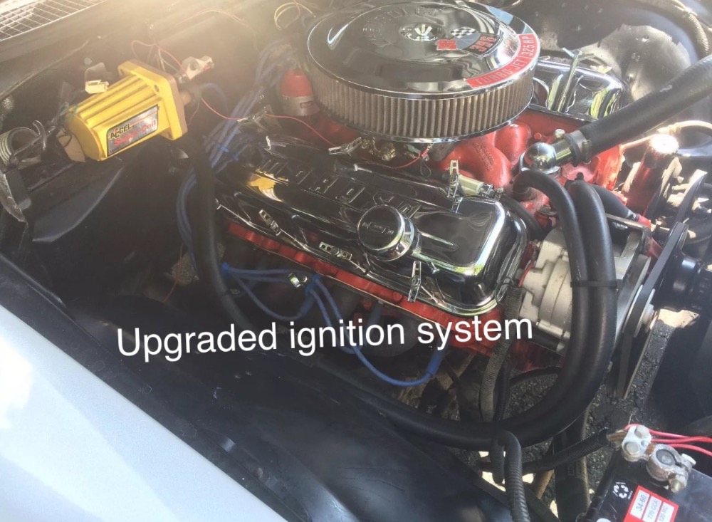 Used 1970 Chevrolet Chevelle -Cortez Silver-BIG BLOCK 396-Manual 4 speed and 12 bolt | Mundelein, IL