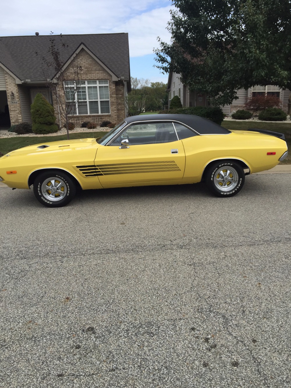 Used 1972 Dodge Challenger - RALLYE TRIM -383 6PAC -4SPD- VERY NICE RESTORATION- SEE VIDEO | Mundelein, IL