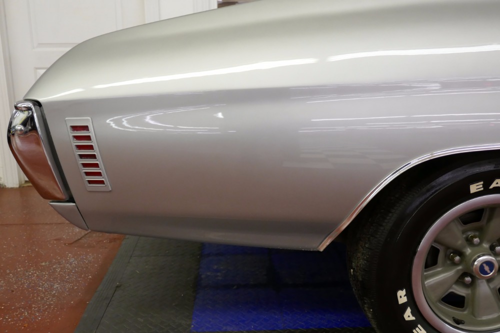 Used 1971 Chevrolet Chevelle -SS-CORTEZ SILVER-NUMBERS MATCHING-BIG BLOCK-4 SPD with AC- | Mundelein, IL