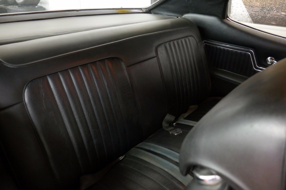 Used 1971 Chevrolet Chevelle -SS-CORTEZ SILVER-NUMBERS MATCHING-BIG BLOCK-4 SPD with AC- | Mundelein, IL
