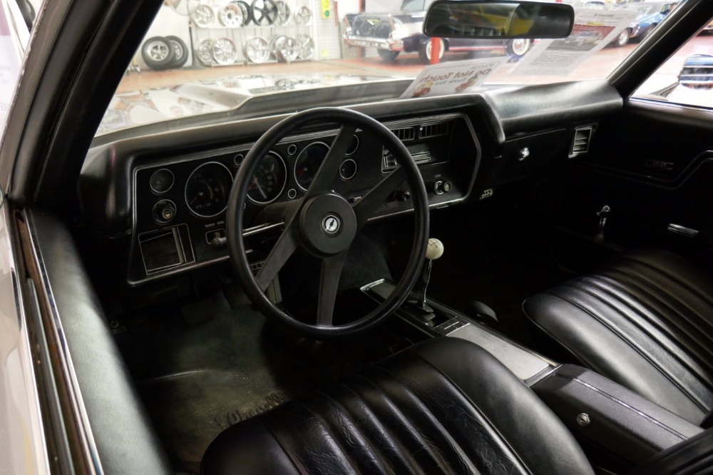 Used 1971 Chevrolet Chevelle -SS-CORTEZ SILVER-NUMBERS MATCHING-BIG BLOCK-4 SPD with AC- | Mundelein, IL