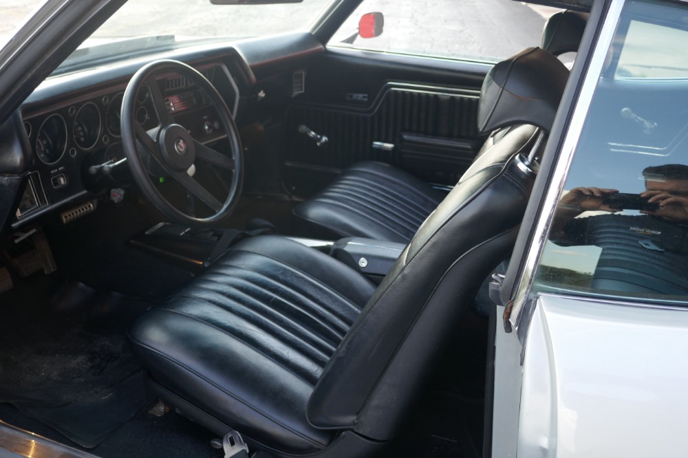 Used 1971 Chevrolet Chevelle -SS-CORTEZ SILVER-NUMBERS MATCHING-BIG BLOCK-4 SPD with AC- | Mundelein, IL