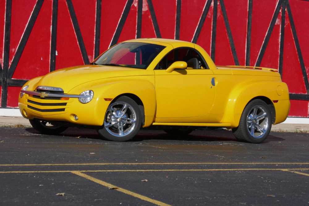 Used 2005 Chevrolet SSR -FUTURE COLLECTABLE- | Mundelein, IL
