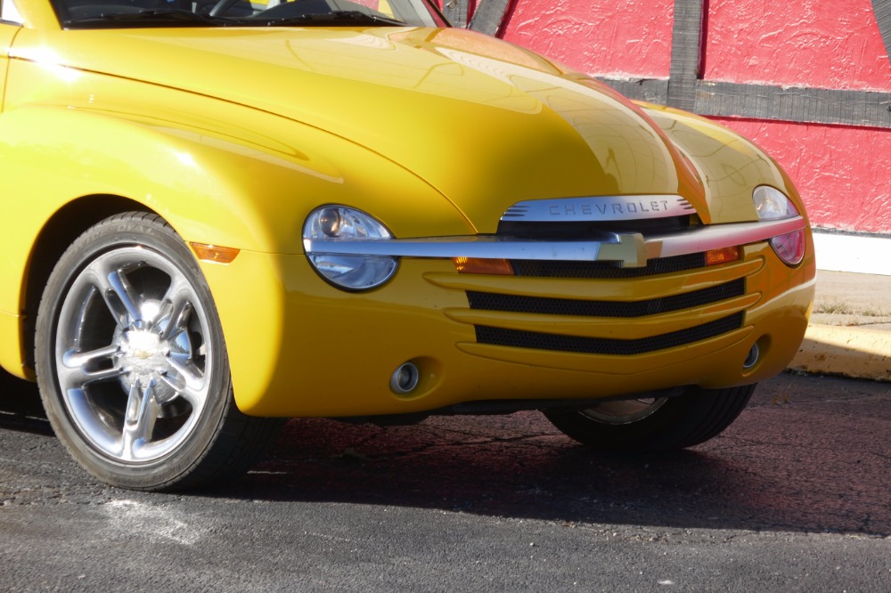 Used 2005 Chevrolet SSR -FUTURE COLLECTABLE- | Mundelein, IL