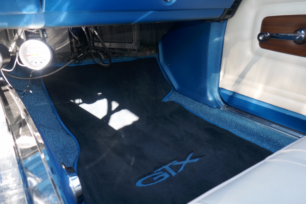 Used 1968 Plymouth GTX -DOCUMENTED MOPAR-440/6PACK-RARE COLOR COMBO-SEE VIDEO | Mundelein, IL