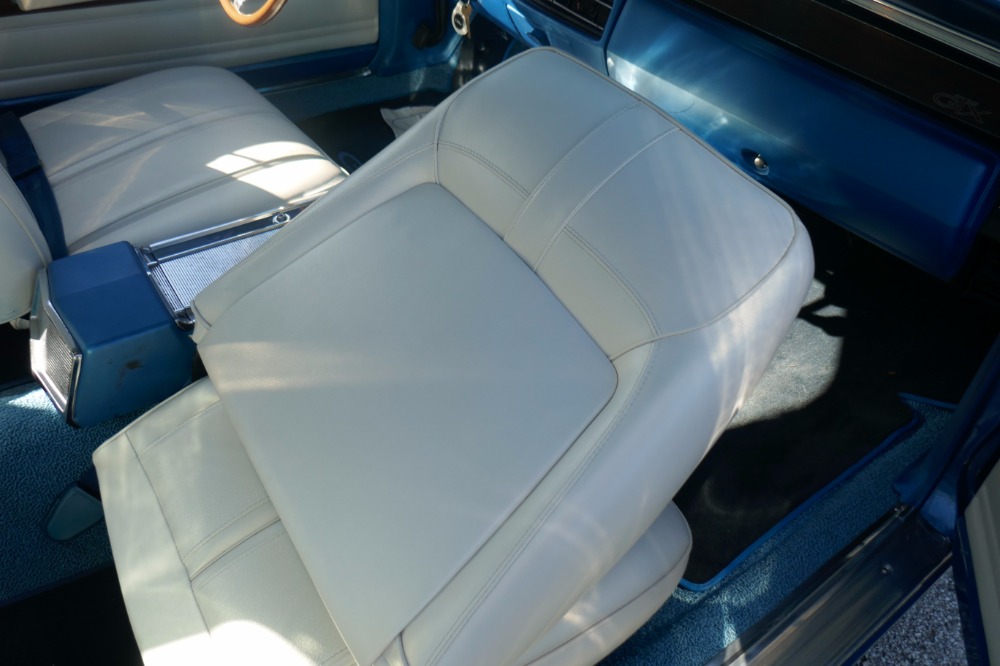Used 1968 Plymouth GTX -DOCUMENTED MOPAR-440/6PACK-RARE COLOR COMBO-SEE VIDEO | Mundelein, IL