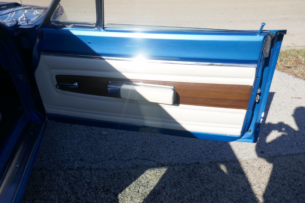Used 1968 Plymouth GTX -DOCUMENTED MOPAR-440/6PACK-RARE COLOR COMBO-SEE VIDEO | Mundelein, IL