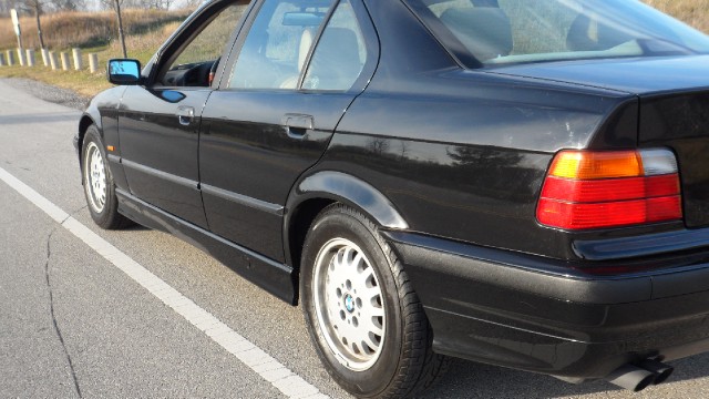 Used 1998 BMW 328i SEE VIDEO-NEW PAINT | Mundelein, IL