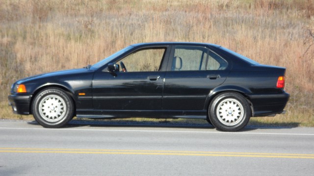 Used 1998 BMW 328i SEE VIDEO-NEW PAINT | Mundelein, IL