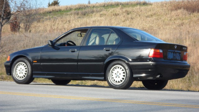 Used 1998 BMW 328i SEE VIDEO-NEW PAINT | Mundelein, IL