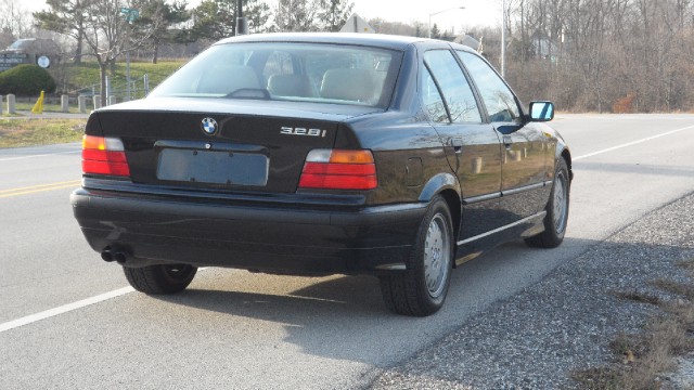 Used 1998 BMW 328i SEE VIDEO-NEW PAINT | Mundelein, IL