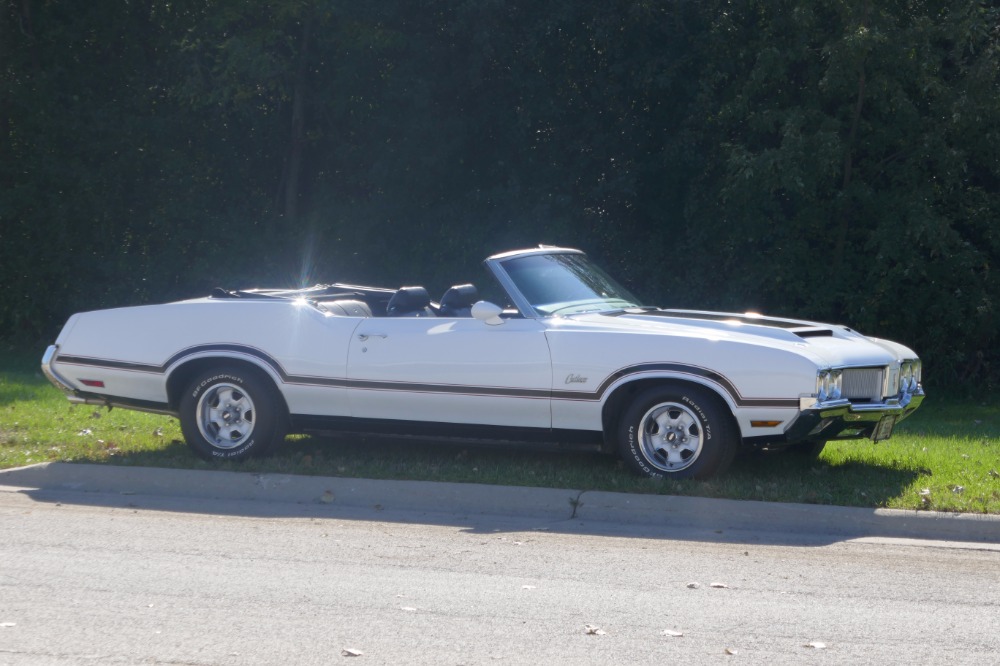 Used 1970 Oldsmobile Cutlass -RARE- CONVERTIBLE- 1 OF 60 EVER BUILT- REAL Y74 PACE CAR-SEE VIDEO | Mundelein, IL