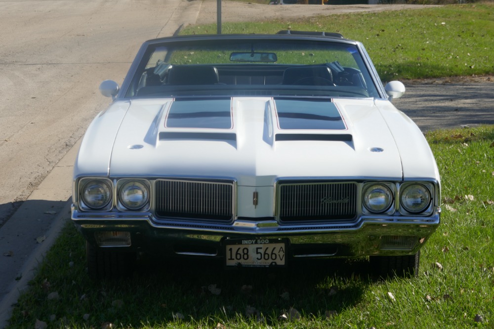 Used 1970 Oldsmobile Cutlass -RARE- CONVERTIBLE- 1 OF 60 EVER BUILT- REAL Y74 PACE CAR-SEE VIDEO | Mundelein, IL