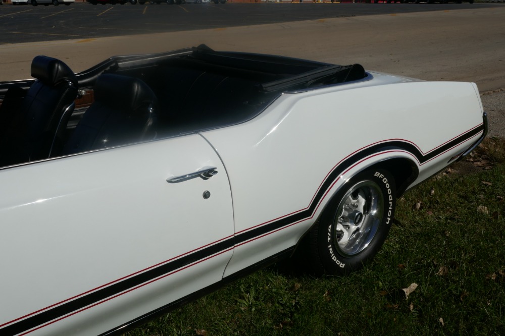 Used 1970 Oldsmobile Cutlass -RARE- CONVERTIBLE- 1 OF 60 EVER BUILT- REAL Y74 PACE CAR-SEE VIDEO | Mundelein, IL