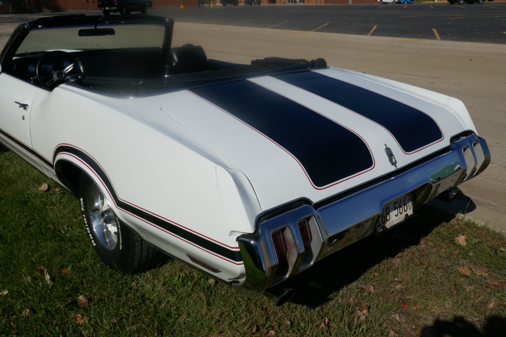 Used 1970 Oldsmobile Cutlass -RARE- CONVERTIBLE- 1 OF 60 EVER BUILT- REAL Y74 PACE CAR-SEE VIDEO | Mundelein, IL