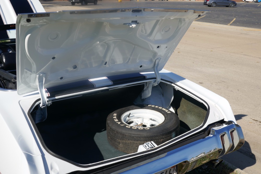 Used 1970 Oldsmobile Cutlass -RARE- CONVERTIBLE- 1 OF 60 EVER BUILT- REAL Y74 PACE CAR-SEE VIDEO | Mundelein, IL