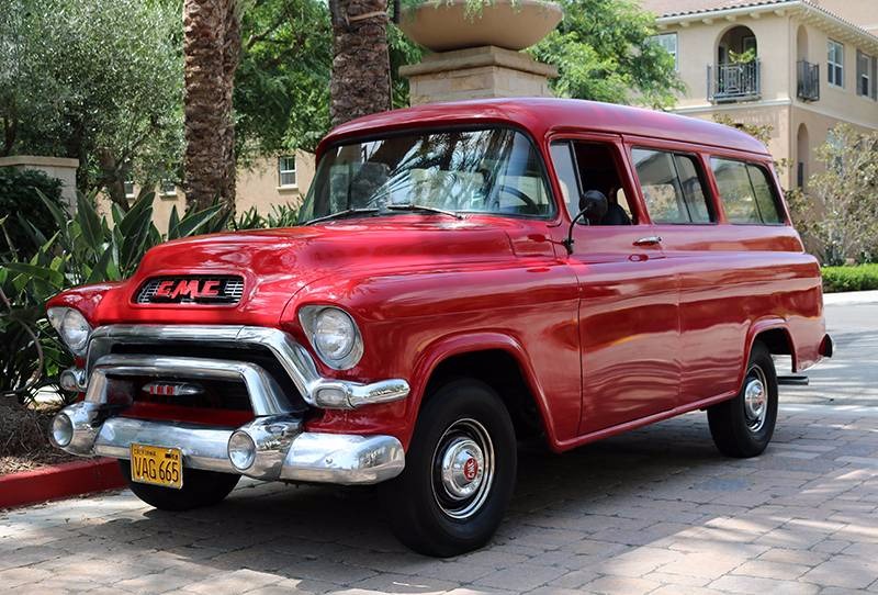 Used 1956 GMC Suburban -DELUXE 100 SERIES-CALIFORNIA CLASSIC-WITH LOW MILES-RESTORED CONDITION- | Mundelein, IL