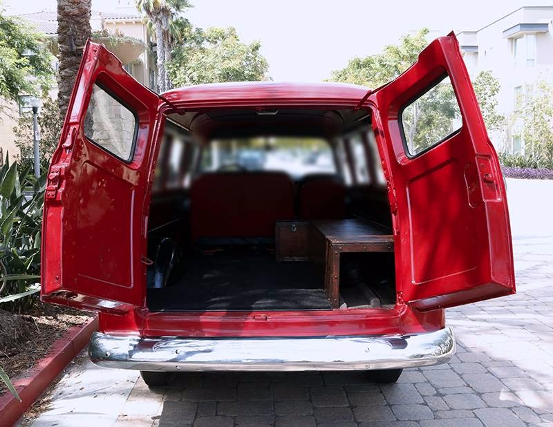 Used 1956 GMC Suburban -DELUXE 100 SERIES-CALIFORNIA CLASSIC-WITH LOW MILES-RESTORED CONDITION- | Mundelein, IL