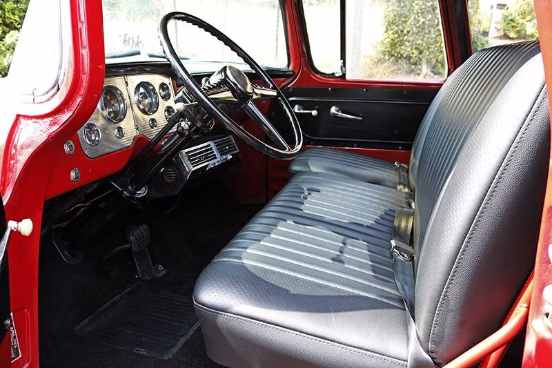 Used 1956 GMC Suburban -DELUXE 100 SERIES-CALIFORNIA CLASSIC-WITH LOW MILES-RESTORED CONDITION- | Mundelein, IL