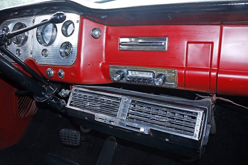 Used 1956 GMC Suburban -DELUXE 100 SERIES-CALIFORNIA CLASSIC-WITH LOW MILES-RESTORED CONDITION- | Mundelein, IL
