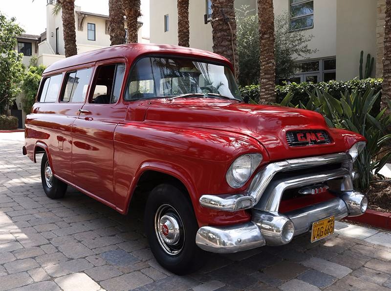 Used 1956 GMC Suburban -DELUXE 100 SERIES-CALIFORNIA CLASSIC-WITH LOW MILES-RESTORED CONDITION- | Mundelein, IL