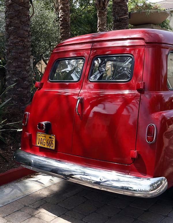 Used 1956 GMC Suburban -DELUXE 100 SERIES-CALIFORNIA CLASSIC-WITH LOW MILES-RESTORED CONDITION- | Mundelein, IL