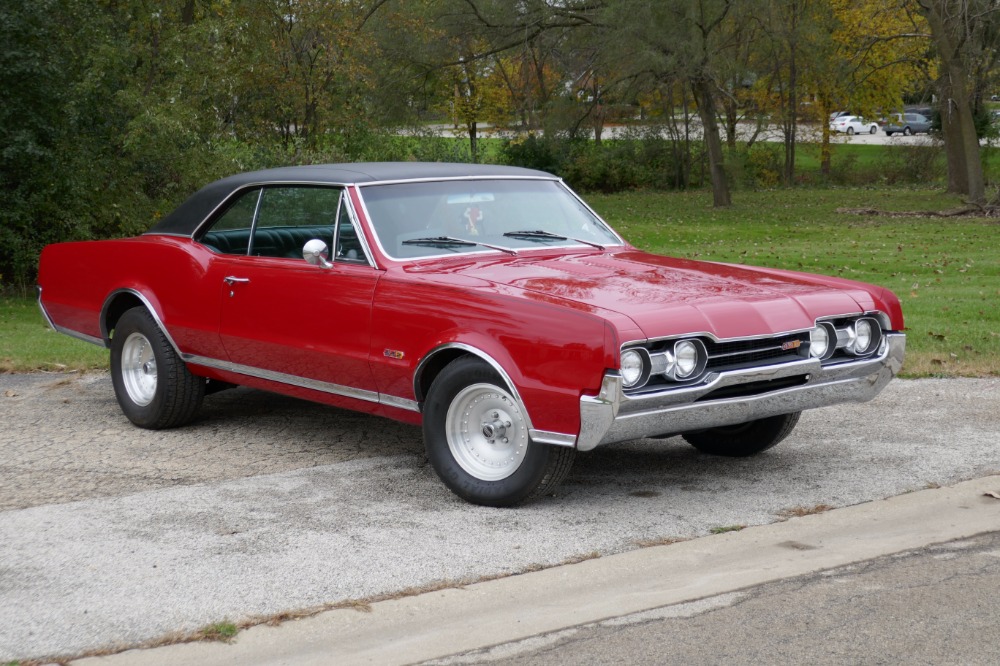 Used 1967 Oldsmobile 442 -CLASSIC COUPE- 425 V8/4-SPEED MANUAL- | Mundelein, IL