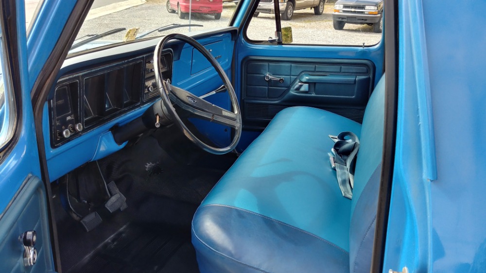 Used 1973 Ford F100 -CLASSIC PICKUP TRUCK- 351 WINDSOR/3-SPEED - ONE OWNER | Mundelein, IL
