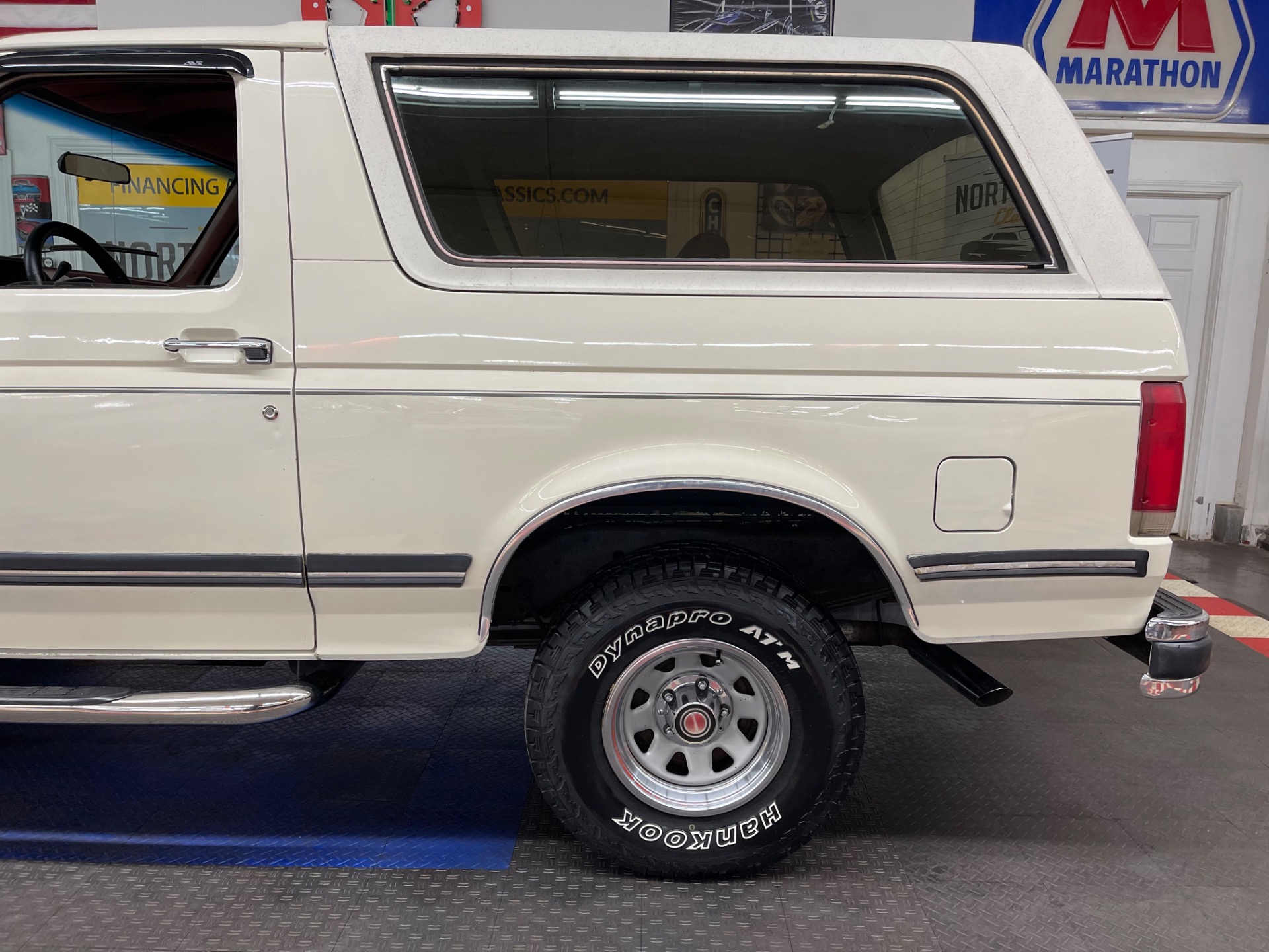 Used 1987 Ford Bronco -XLT- 4X4- 302CI /AUTOMATIC-LOW MILES FROM NORTH CAROLINA - SEE VIDEO | St. Petersburg, FL