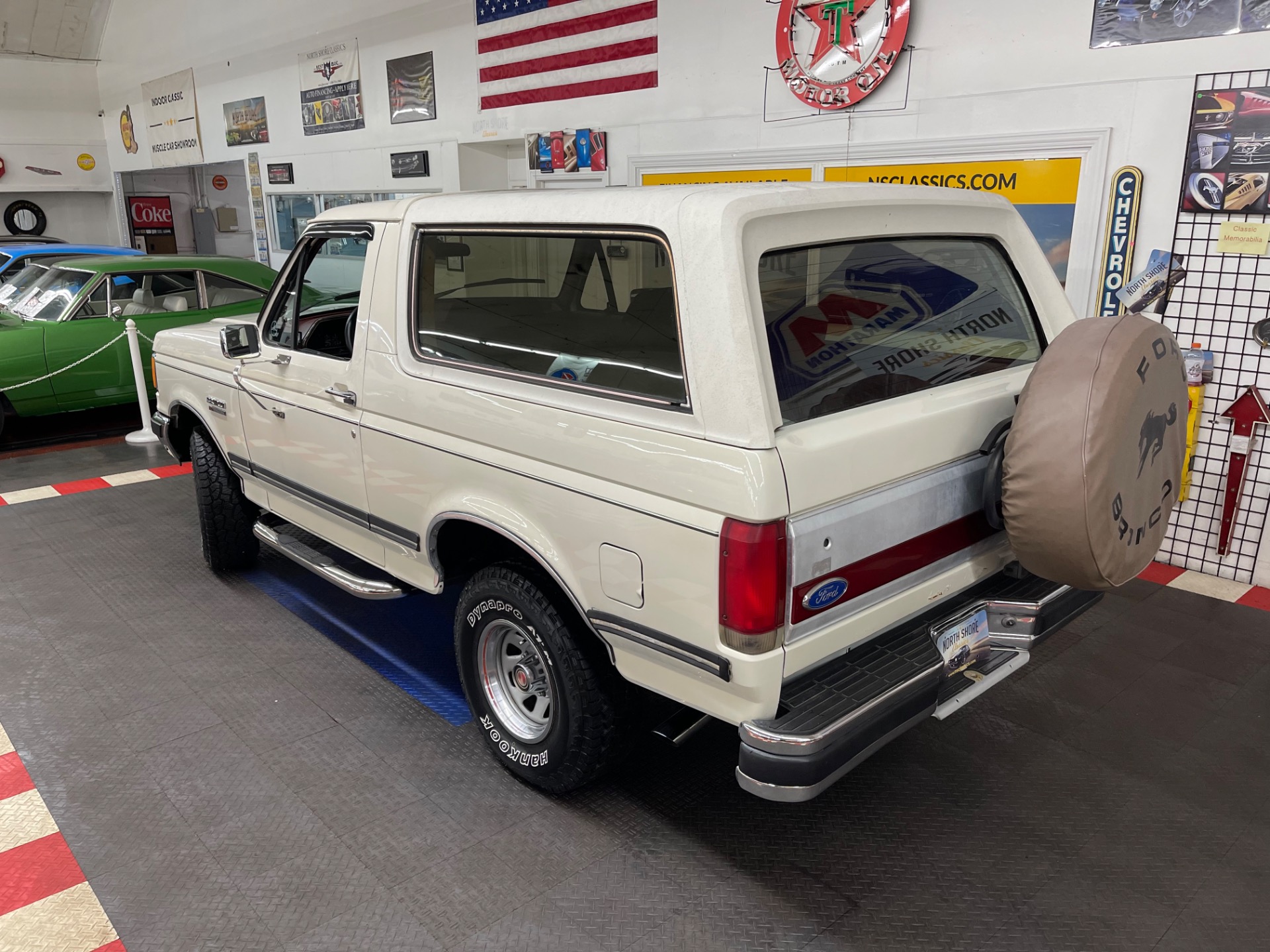 Used 1987 Ford Bronco -XLT- 4X4- 302CI /AUTOMATIC-LOW MILES FROM NORTH CAROLINA - SEE VIDEO | St. Petersburg, FL