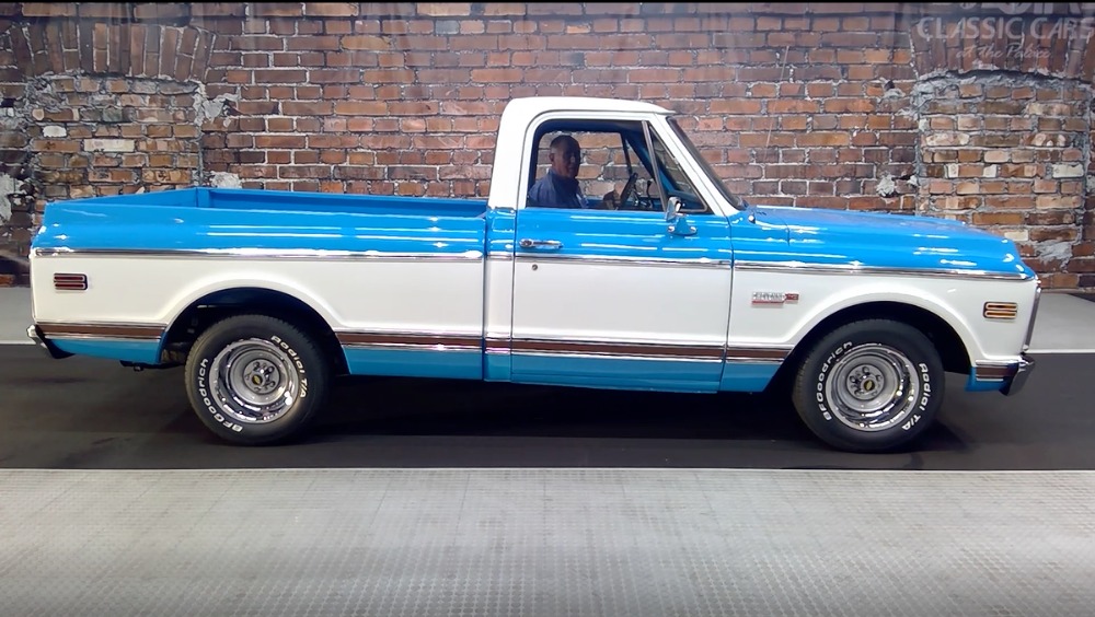 Used 1972 Chevrolet Pickup C10-SUPER CHEYENNE PICK-UP-FRAME OFF RESTORED-FROM NORTH CAROLINA-LOW MILES | Mundelein, IL