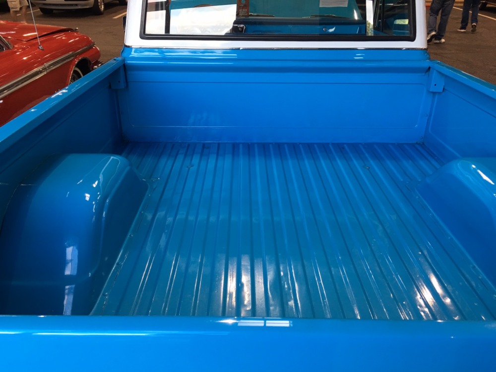 Used 1972 Chevrolet Pickup C10-SUPER CHEYENNE PICK-UP-FRAME OFF RESTORED-FROM NORTH CAROLINA-LOW MILES | Mundelein, IL