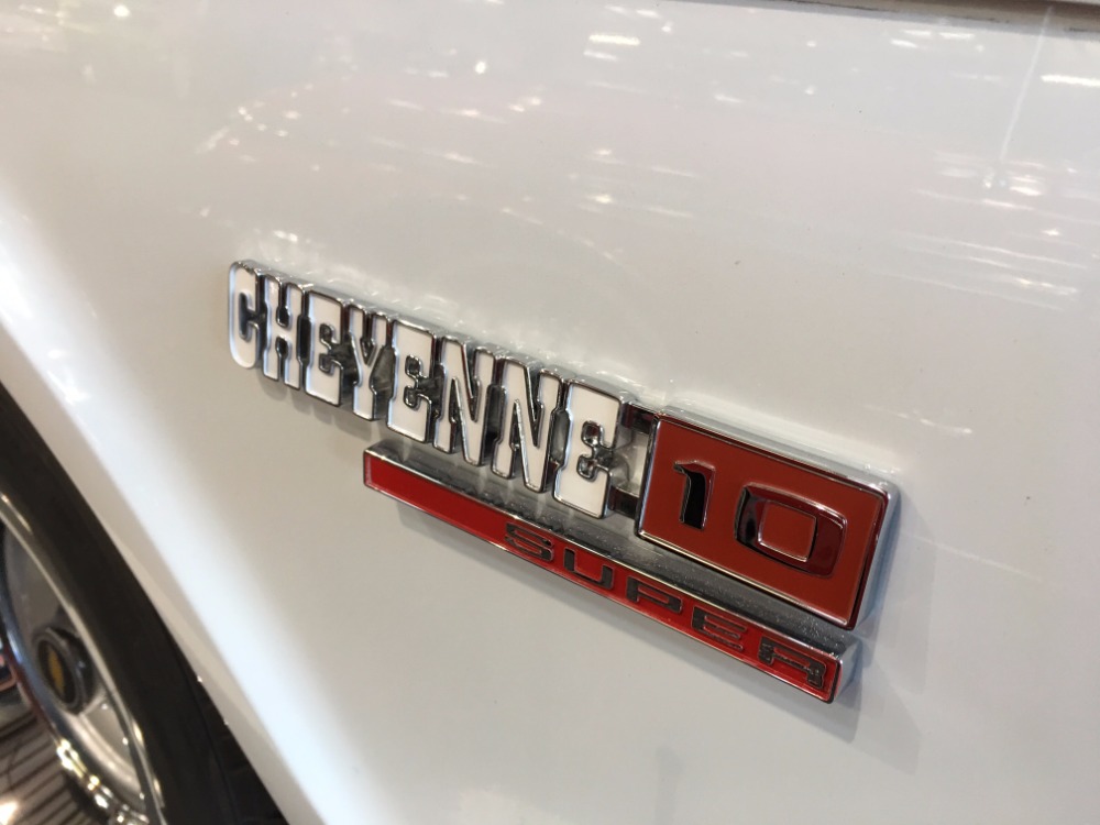 Used 1972 Chevrolet Pickup C10-SUPER CHEYENNE PICK-UP-FRAME OFF RESTORED-FROM NORTH CAROLINA-LOW MILES | Mundelein, IL