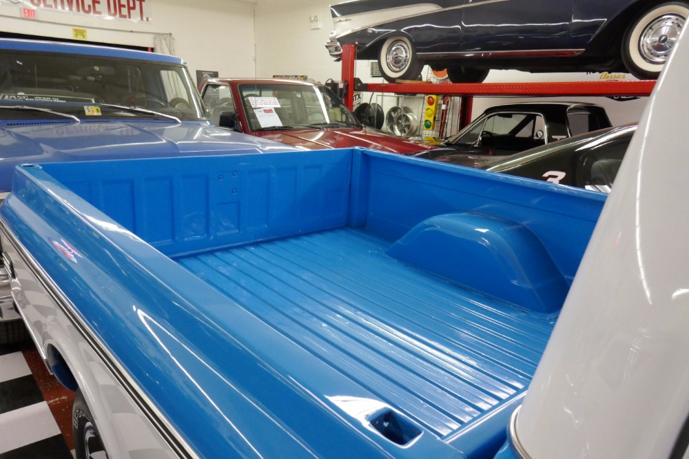 Used 1972 Chevrolet Pickup C10-SUPER CHEYENNE PICK-UP-FRAME OFF RESTORED-FROM NORTH CAROLINA-LOW MILES | Mundelein, IL