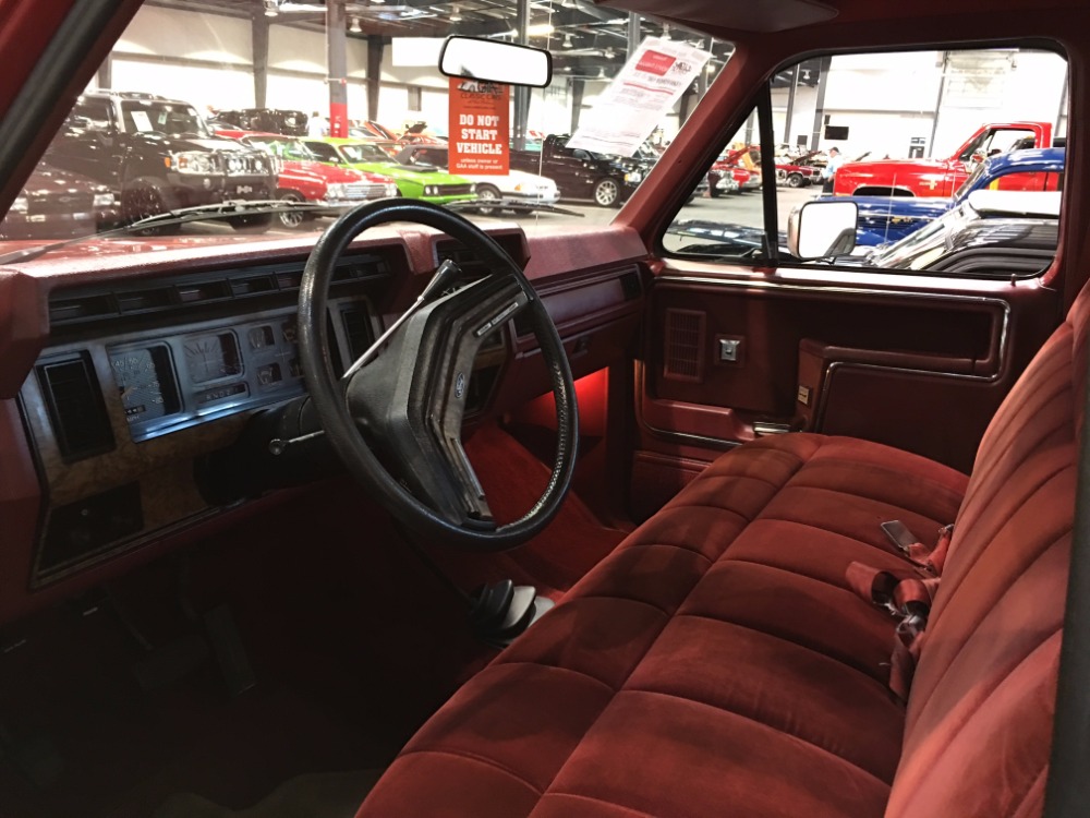 Used 1986 Ford F150 -LARIAT EDITION-4X4 PICK UP -ALWAYS FAMILY OWNED-FROM NORTH CAROLINA- | Mundelein, IL
