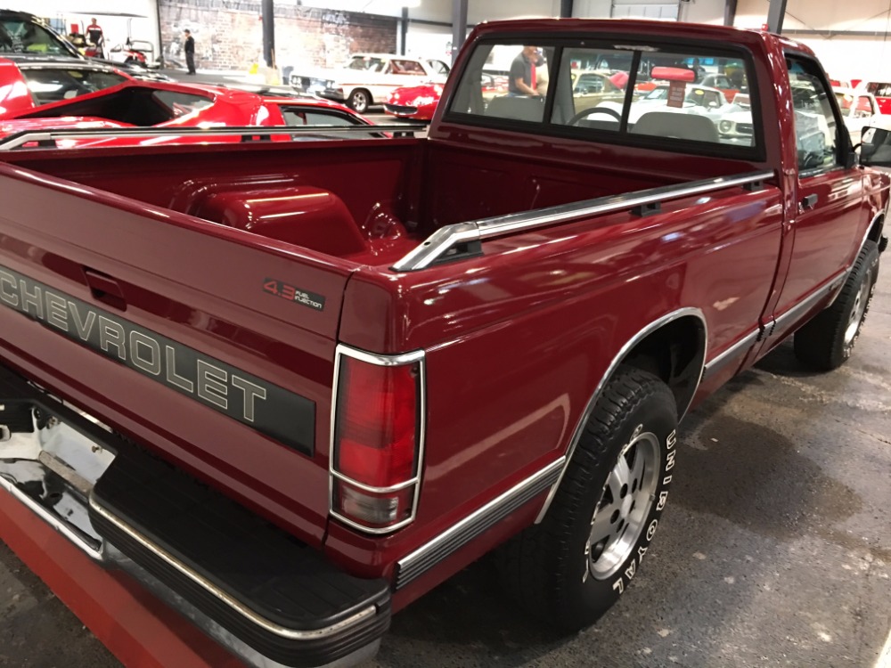 Used 1992 Chevrolet Pickup -S10-1 OWNER TRUCK-SHORTBED-4X4-4.3 L V6 ACTUAL MILES-NORTH CAROLINA- | Mundelein, IL