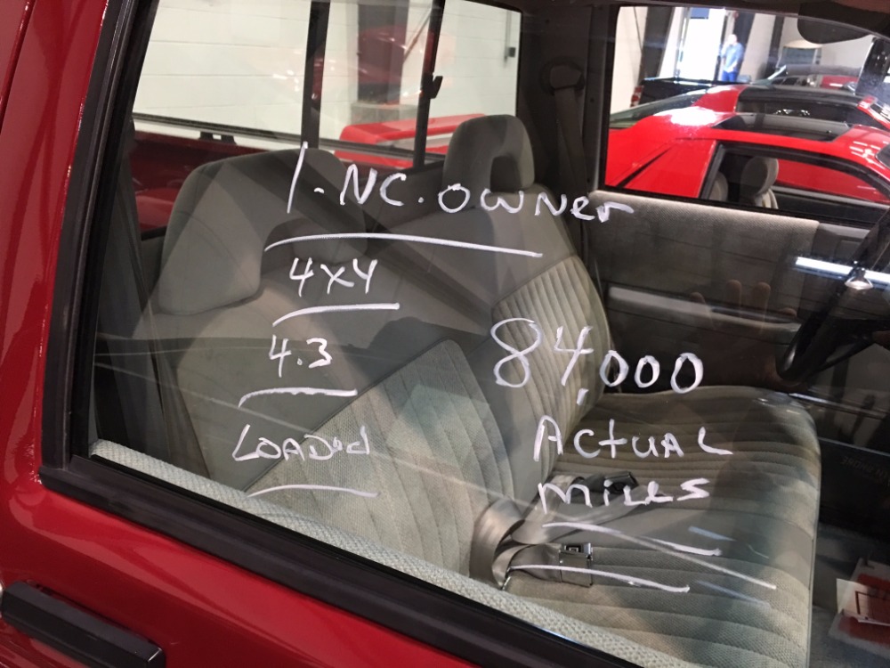 Used 1992 Chevrolet Pickup -S10-1 OWNER TRUCK-SHORTBED-4X4-4.3 L V6 ACTUAL MILES-NORTH CAROLINA- | Mundelein, IL