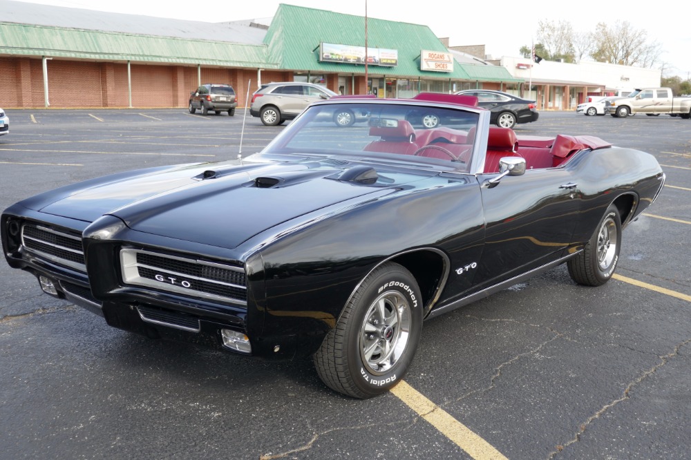 Used 1969 Pontiac GTO - CONVERTIBLE NUMBERS MATCHING 400/ 4 -SPEED- SEE VIDEO | Mundelein, IL