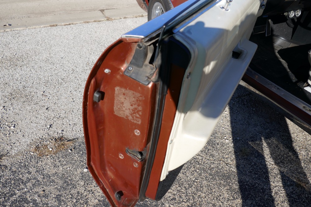 Used 1969 Pontiac Grand Prix -ORIGINAL PAINT -NUMBERS MATCHING-SURVIVOR- ALWAYS FAMILY OWNED  -SEE VIDEO | Mundelein, IL